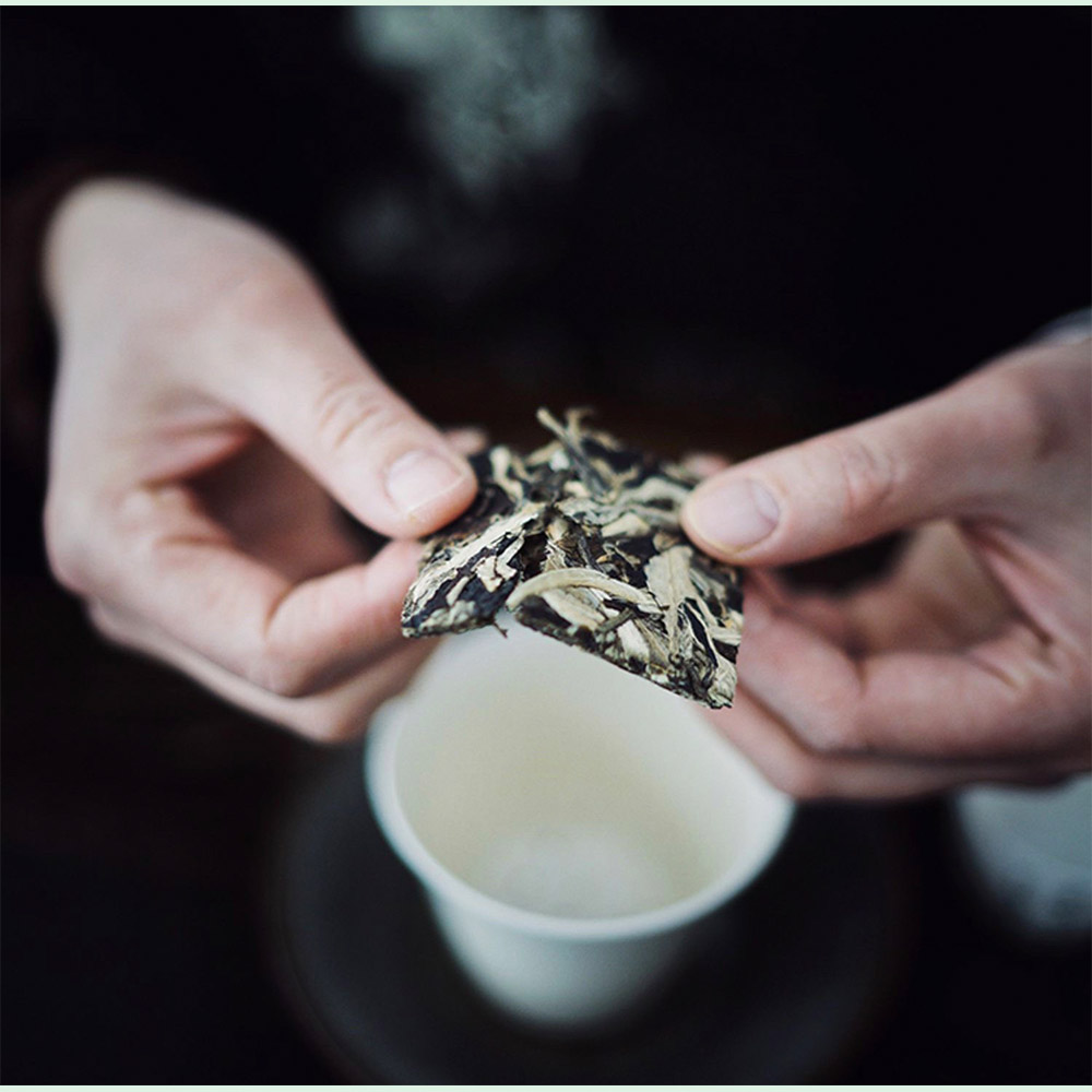 Dongji Moonlight Beauty Chinese White Tea